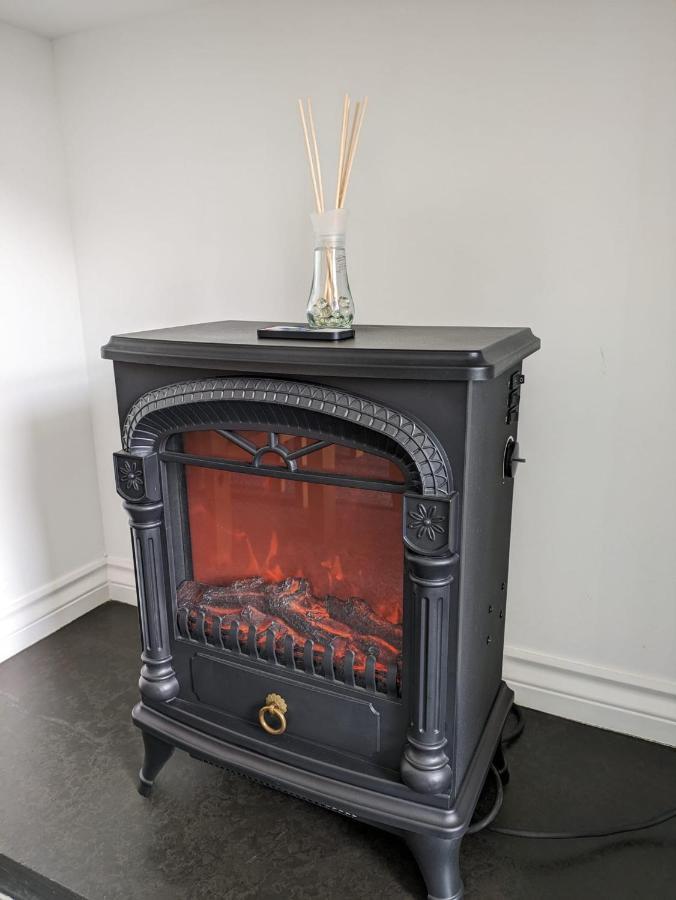 2 Bedroom Townhouse With Seaview On The Nc500 Wick Wick  Eksteriør billede